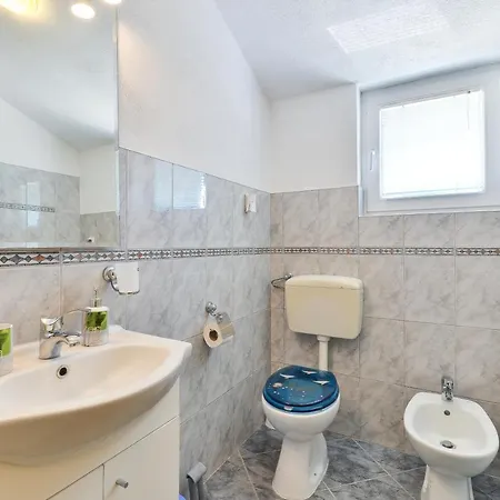 דירה Family-friendly With Swimming Pool - 18098 זאדאר